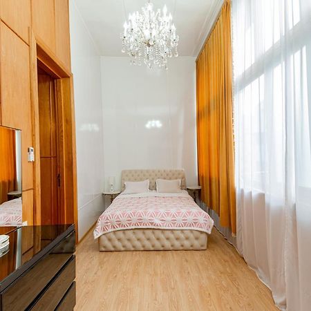 Town Center Rustaveli Aparthotel Tbilisi Eksteriør billede