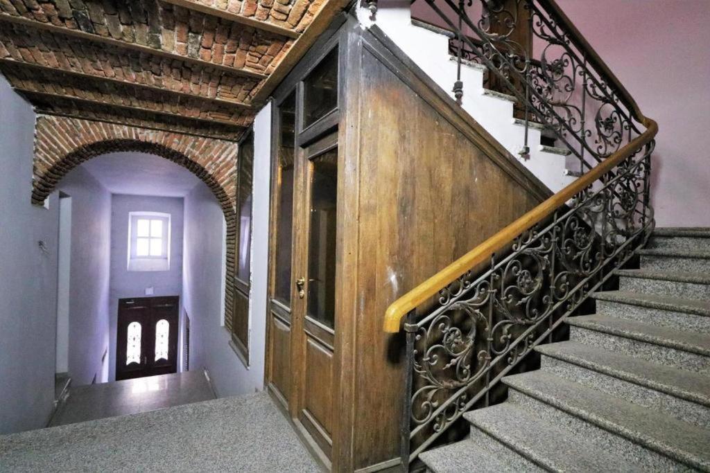 Town Center Rustaveli Aparthotel Tbilisi Eksteriør billede