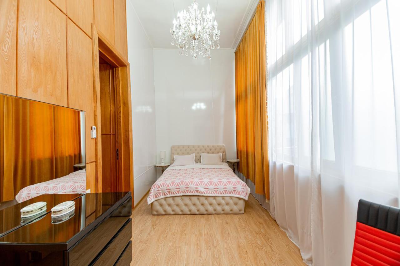 Town Center Rustaveli Aparthotel Tbilisi Eksteriør billede
